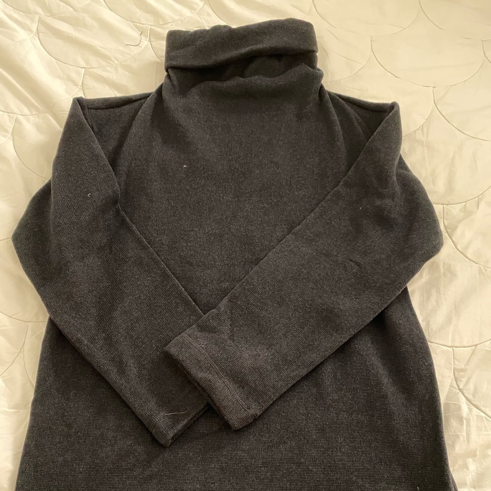 Oversized Turtle Neck